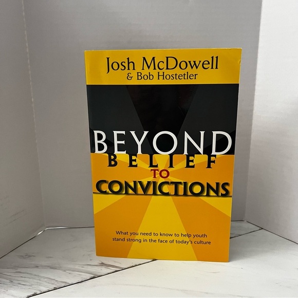 Beyond Belief To Convictions Josh McDowell & Bob Hostetler Book - Picture 1 of 11